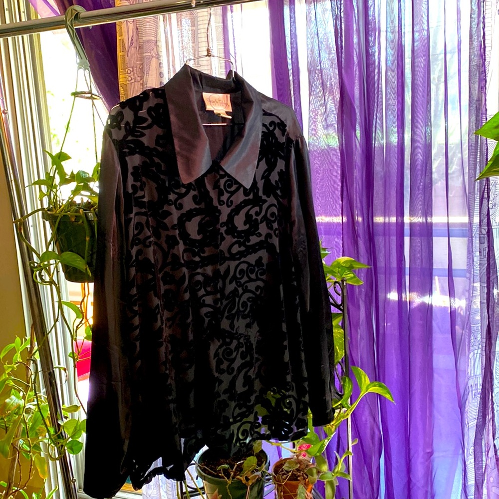 Silk Velvet Filigree Blouse Size 1X